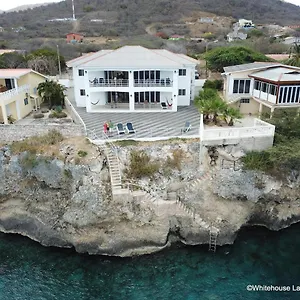 Whitehouse , Lagun Curaçao
